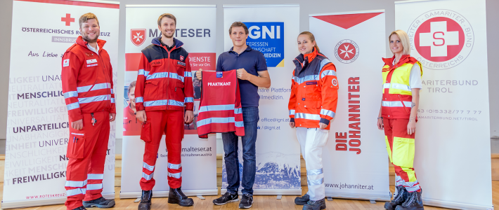 Bild: Ein Tag im Innsbrucker Rettungsdienst für Medizinstudierende
